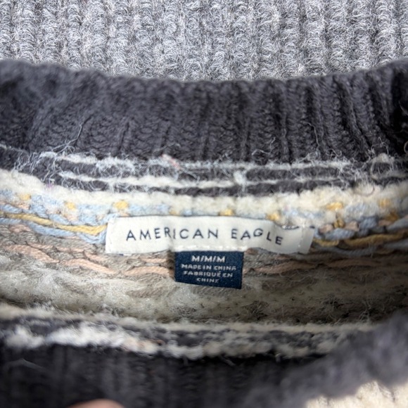 American Eagle Sweater Women's M Fair Isle Sweater Crew Neck Knit Gray Multi - Picture 3 of 7